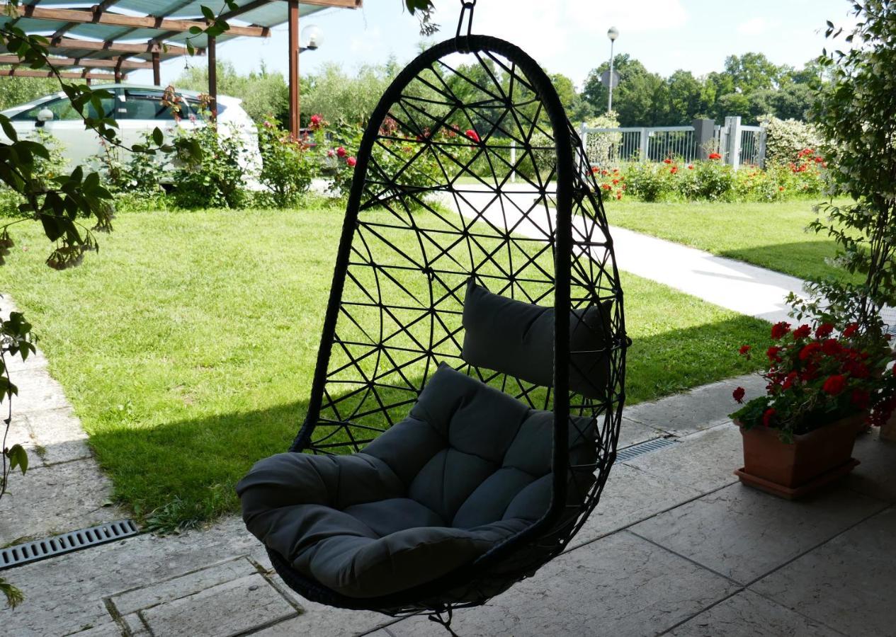 Agriturismo Al Tralcio Valeggio sul Mincio Eksteriør bilde