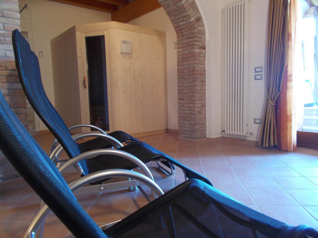 Agriturismo Al Tralcio Valeggio sul Mincio Eksteriør bilde